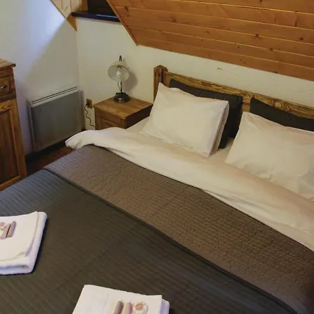 Tatil Evi Three-bedroom Holiday In *
