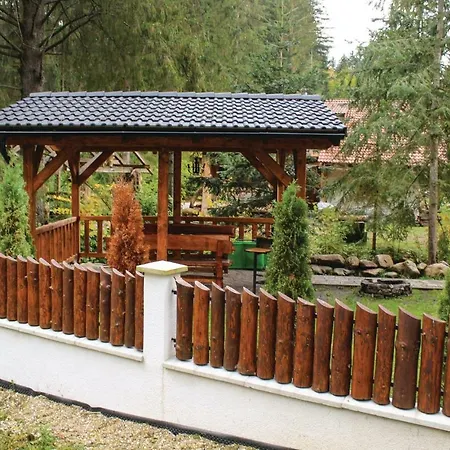 Three-bedroom Holiday In * Mýto pod Ďumbierom